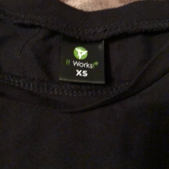 It works short sleeve - Picture 2 of 2